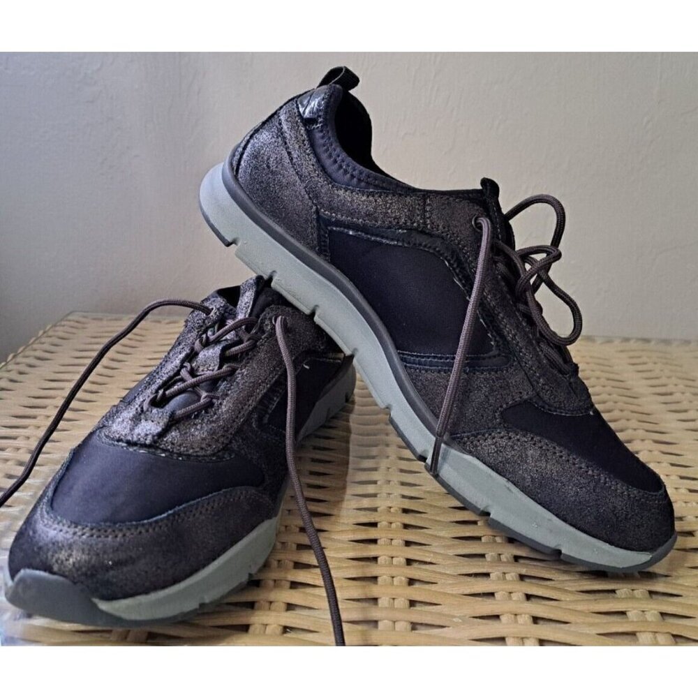 Easy Spirit Women's 10 Esfelidia  Black & Pewter Casual Athletic Low Cut Sneaker